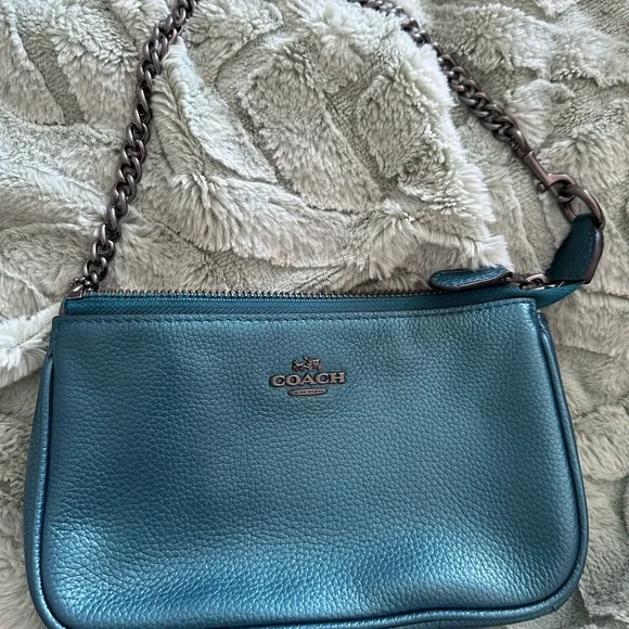 Coach Dark Teal leather wristlet with chain strap - Picture 1 of 4